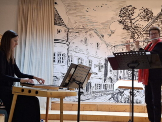 Vanessa Lettner Zither und Margit Eilmannsberger Fl&ouml;te